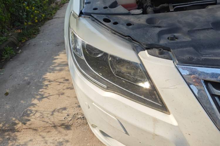 Used BYD G6 2013 1.5TID Automatic Luxury Model