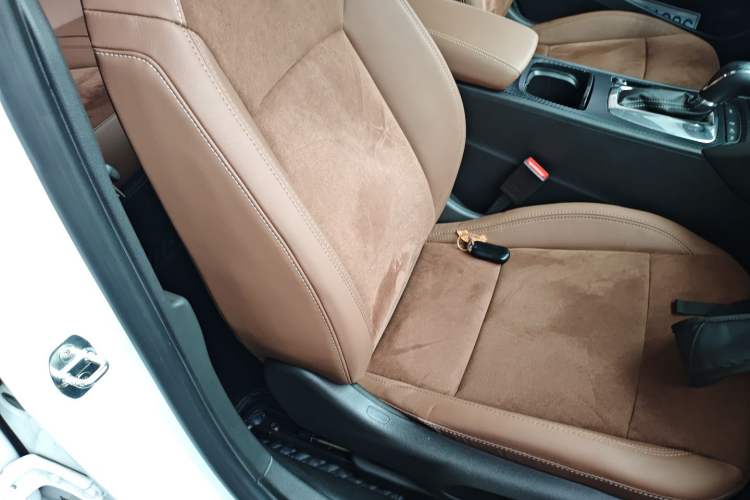 Used Buick Regal 2019 20T Luxury Model China V Standard Right Front Seat