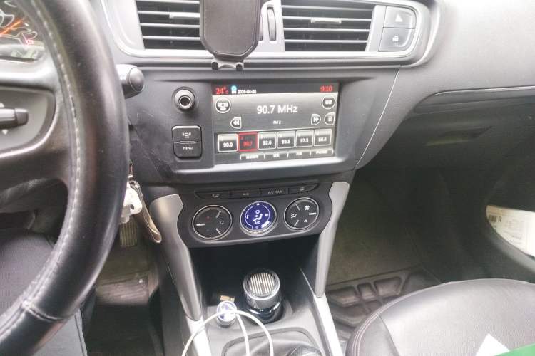 Used Citroen C3-XR 2015 1.6L Manual Pioneer Model