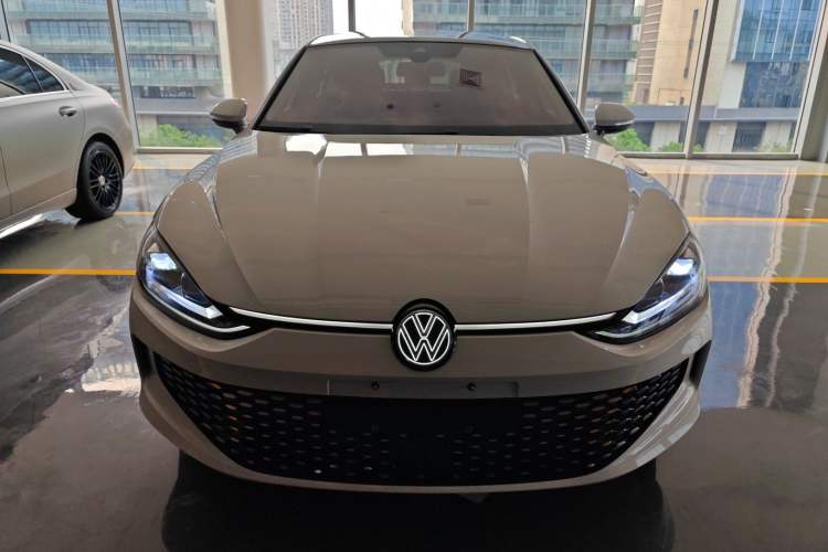 Used Volkswagen Lamando 2022 Lavida L 280TSI DSG Cool & Spicy Edition