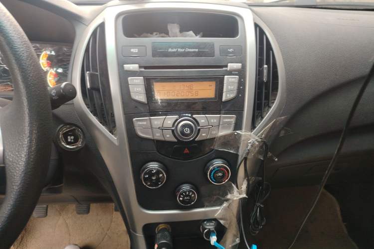 Used BYD F3 2015 Energy-Saving Edition 1.5L Manual Luxury Model