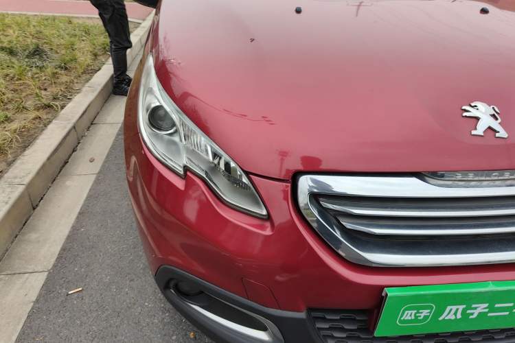 Used Peugeot 2008 2014 1.6L Automatic Fashion Edition Right Front Headlight