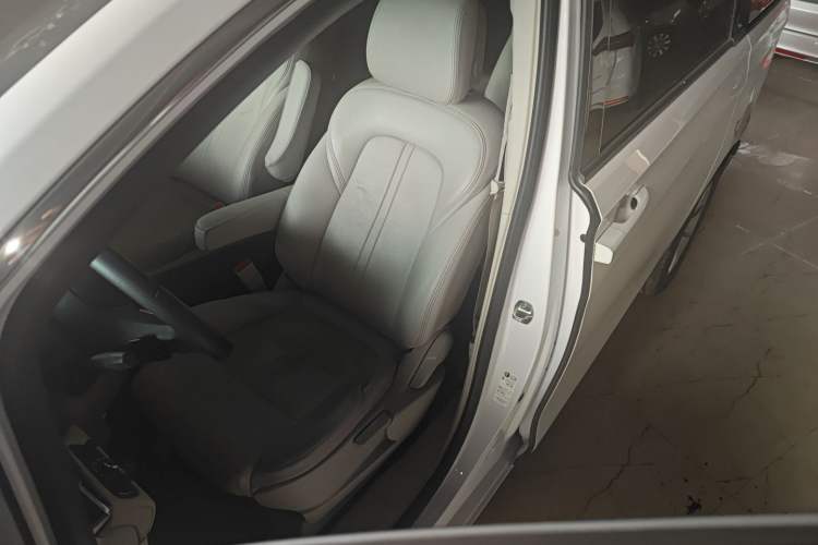 Used Buick GL8 2017 ES 28T Comfort Model China V Standard
