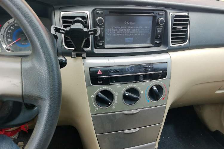 Used Toyota Corolla EX 2013 1.6L Manual Value Edition