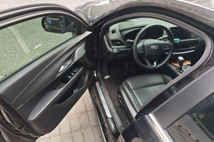 Used Cadillac CT4 2021 28T Luxury Model
