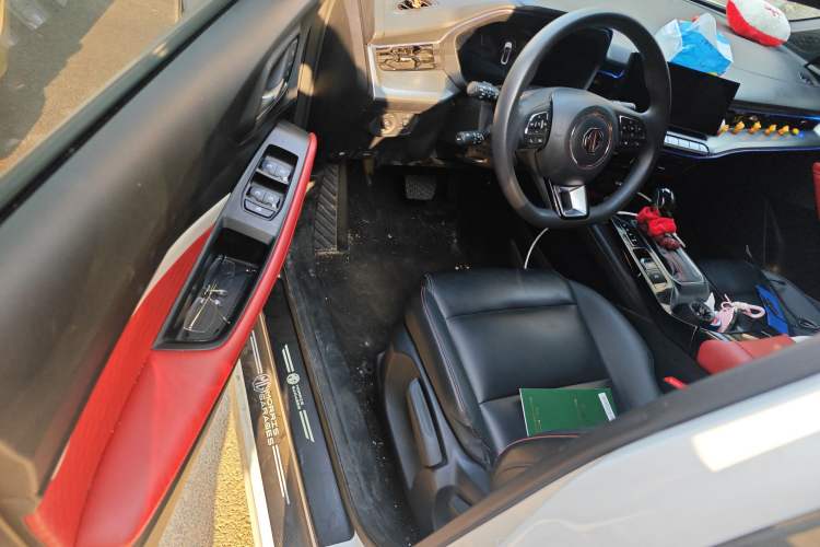 Used MG 5 2022 180 DVVT CVT Youth Luxury Edition