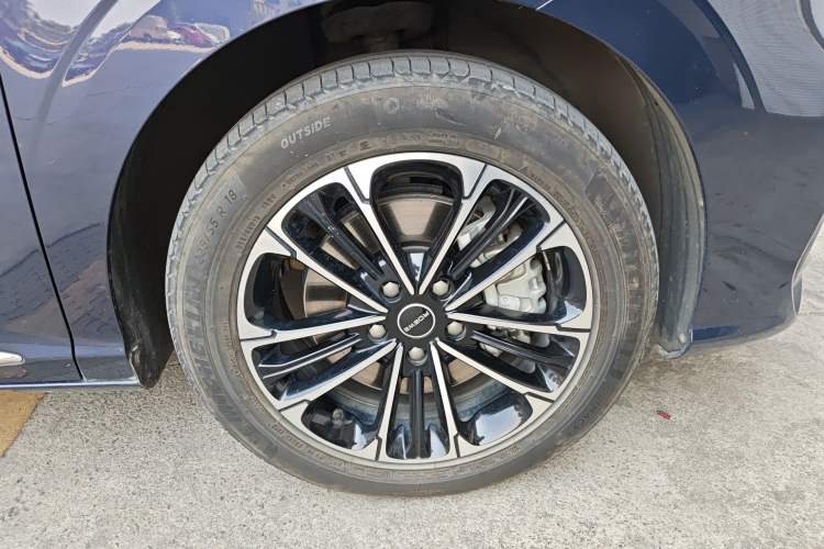 Used Roewe iMAX8 2021 400TGI Supreme Series Lu Zun Edition