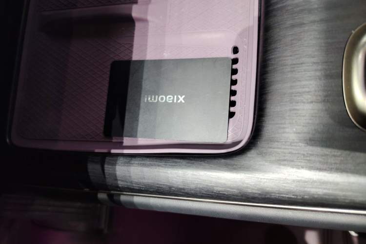 Used Xiaomi Auto SU7 2024 Rear-Drive Ultra-Long Range Advanced Pro-Level Intelligent Driving Version Vehicle Key