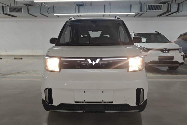 Used Wuling Hongguang MINIEV 2022 GAMEBOY 300km Play Edition Lithium Iron Phosphate Front