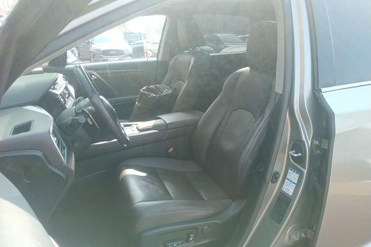 Used Lexus RX 2020 Facelifted 300 4x4 Elegant Edition