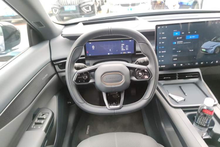 Used Lynk & Co 07 2024 EM-P 126 Long-Range Ultra