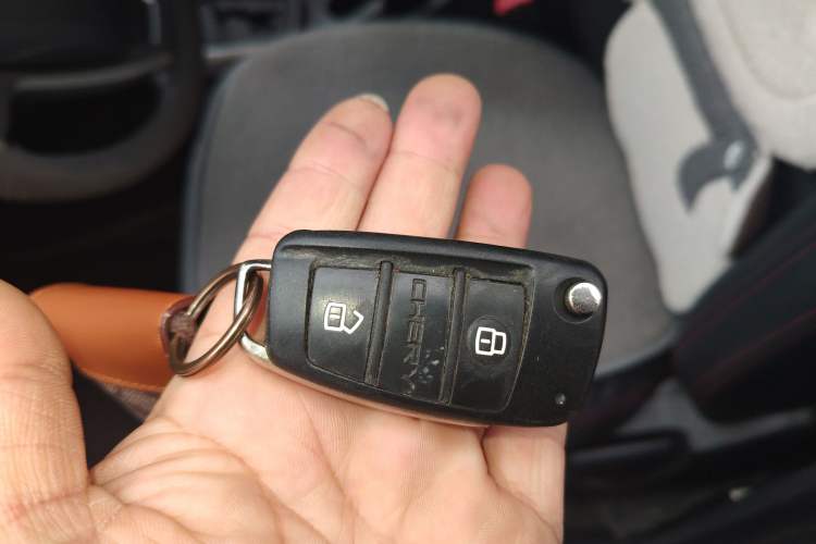 Used Chery Tiggo 3 2014 1.6L CVT ZhiShang Edition
