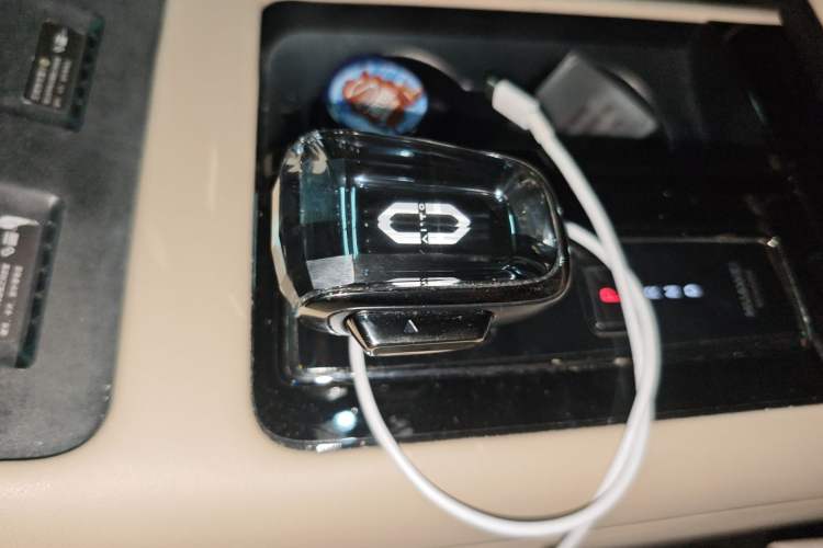 Used Hima AITO M7 2024 1.5T Intelligent Driving Rear-Drive Max Edition 5 Seats