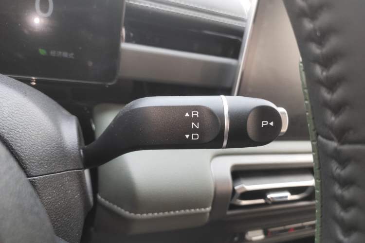 Used Baojun Spark EUV 2024 Prestige Edition 4 Seats Gear Lever