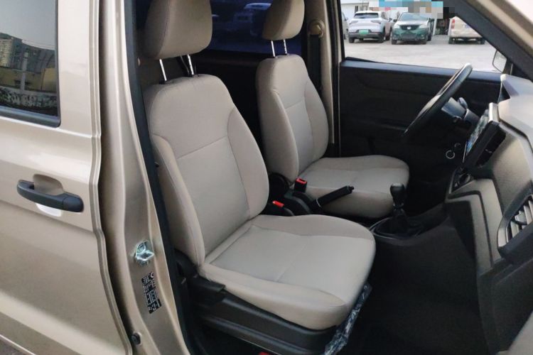 Used Wuling Hongguang V 2022 1.5L Jingqu Edition Electric-Assist LAR