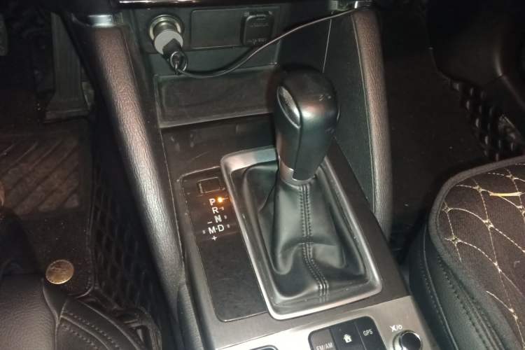 Used Mazda CX-5 2015 2.0L Automatic Two-Wheel Drive Urban Version
