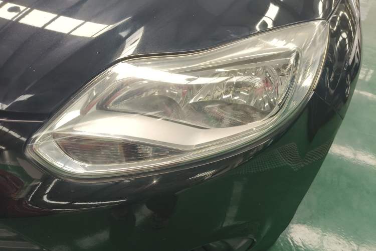 Used Ford Focus 2012 Sedan 1.6L Automatic Comfort Model