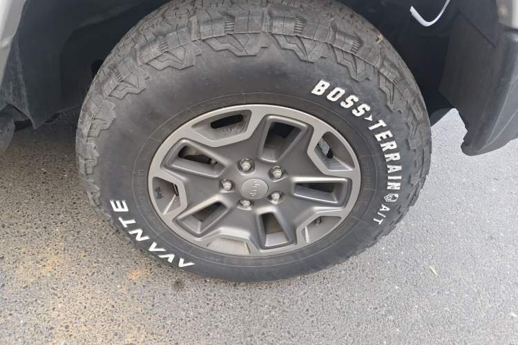 Used Jeep Wrangler 2015 3.0L Sahara Four-Door Comfort Edition