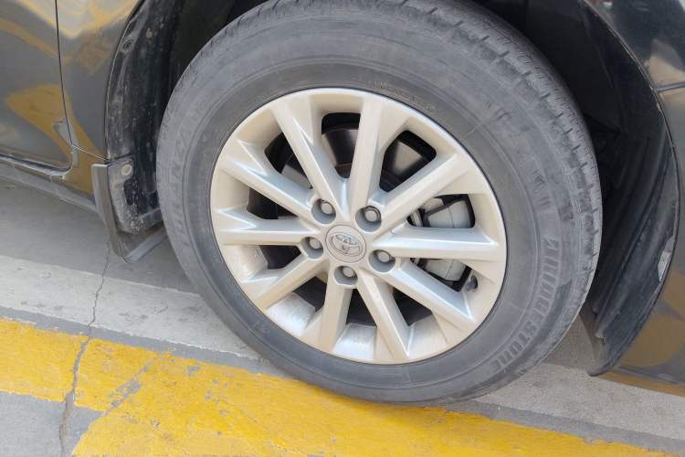 Used Toyota Camry 2016 2.0G 10th Anniversary Leading Edition