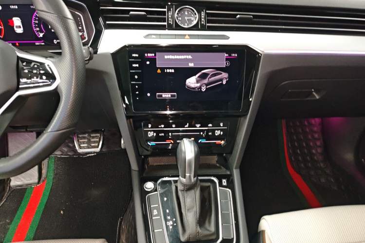 Used Volkswagen Magotan 2023 2 Million Units Commemorative Edition 330TSI DSG Luxury Version