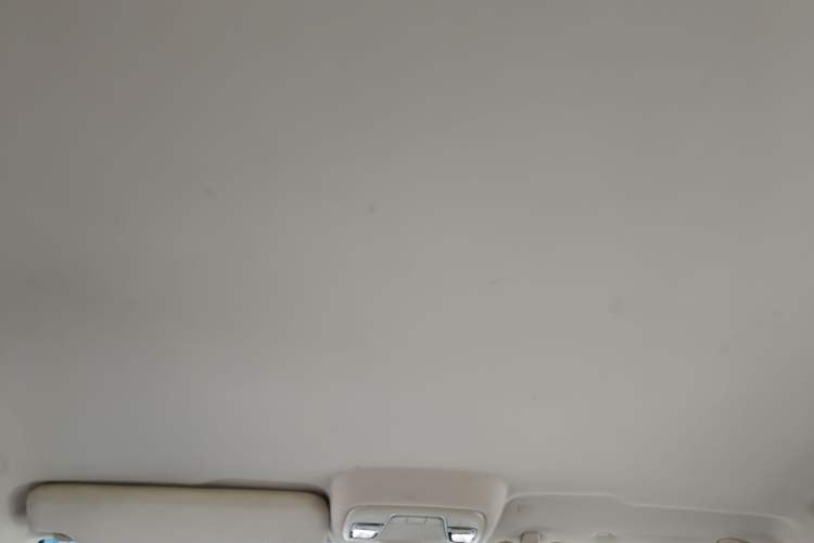 Used Geely Auto Vision 2018 1.5L Automatic Happiness Edition Headliner