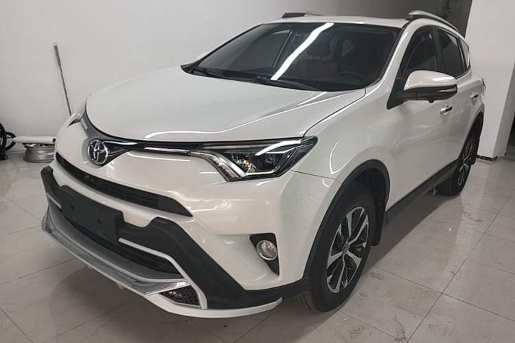 Used Toyota RAV4 2016 2.0L CVT Two-Wheel Drive Smart Edition China V Standard