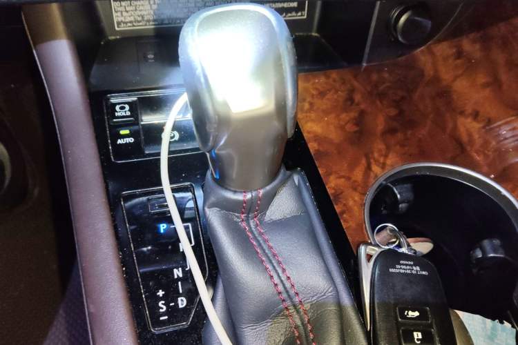 Used Lexus RX 2016 450h Four-Wheel Drive Luxury Edition Gear Lever