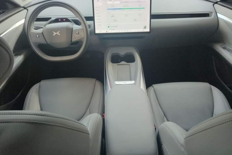 Used XPeng MONA M03 2024 620 with Ultra-Long Range