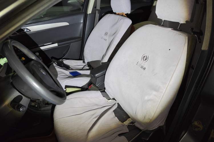 Used Dongfeng Aeolus S30 2011 1.6L Manual Zunya Model