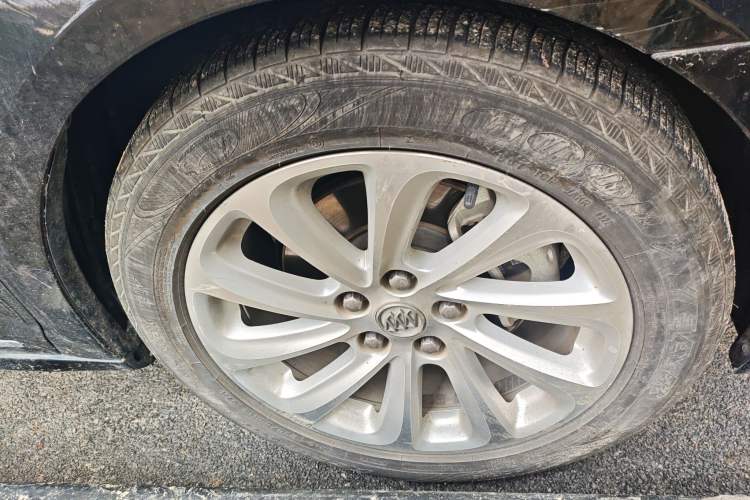 Used Buick LaCrosse 2014 2.0T SIDI Smart Luxury Flagship Edition
