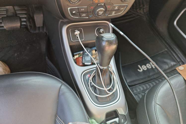 Used Jeep Compass 2017 200T Automatic Family Edition