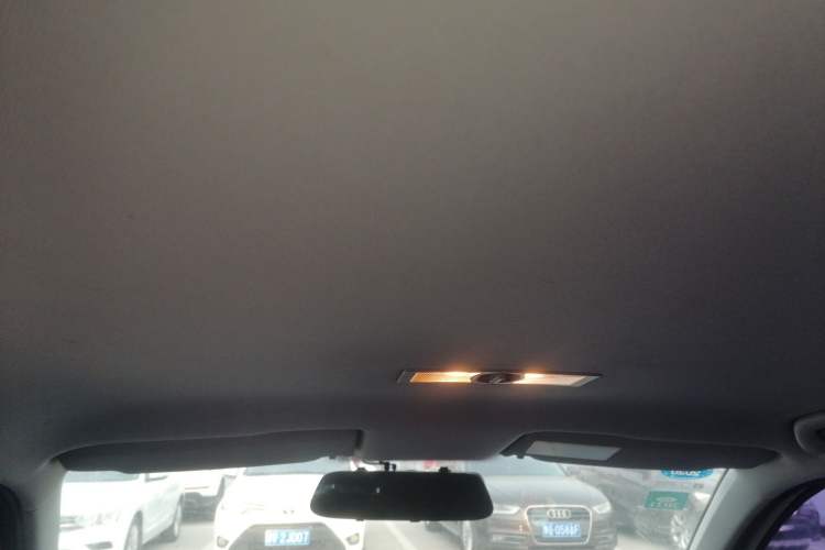 Used Volkswagen Lavida 2017 1.6L Manual Fashion Edition
