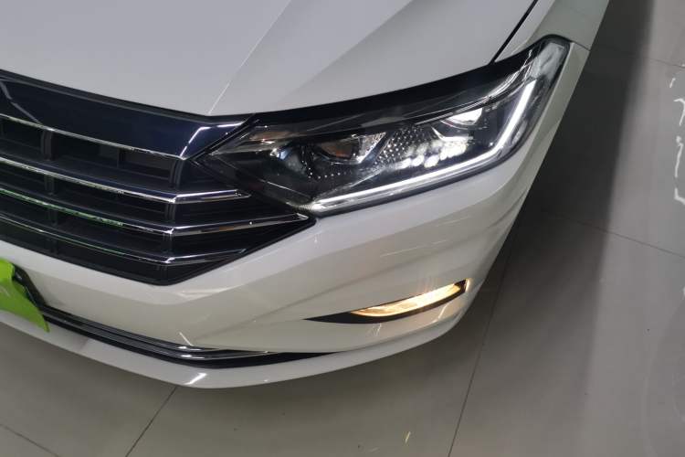 Used Volkswagen Sagitar 2022 280TSI DSG Flyover Edition Left Front Headlight