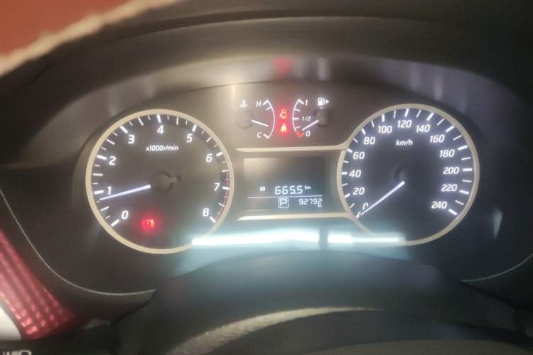 Used Nissan Lannia 2019 1.6L CVT Smart Connect Smart Cool Version China V Standard
