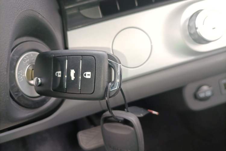 Used CHANGAN NEVO Lumin 2025 205 km Xiangqin Version