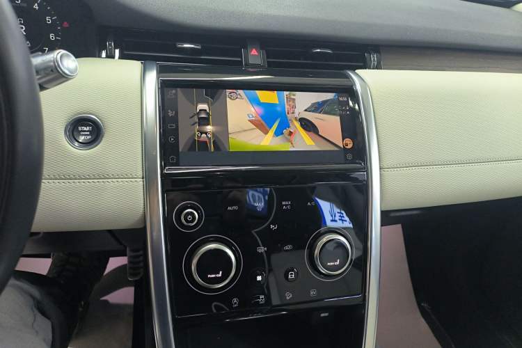 Used Land Rover Discovery Sport New Energy 2022 Facelifted P300e Plug-in Hybrid Electric Version Audio And AC Panel