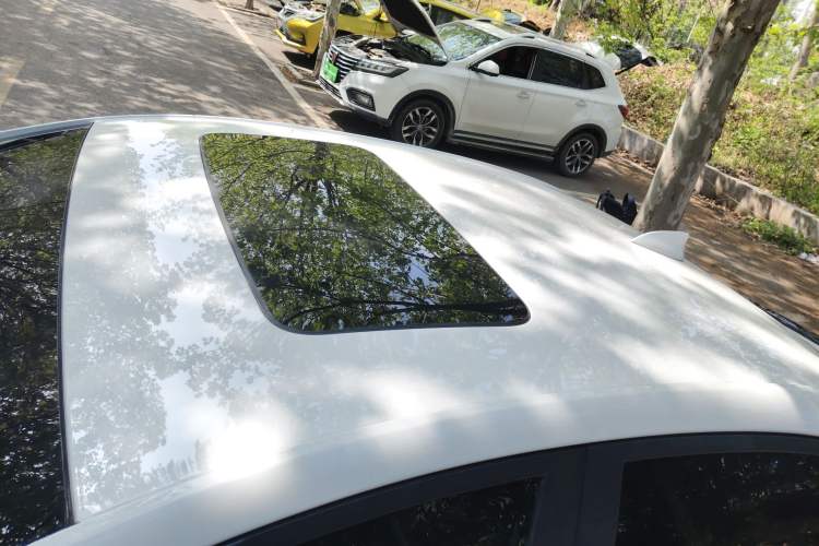 Used Chevrolet Monza 2019 RS 330T Automatic Comfort Edition China VI Standard Roof