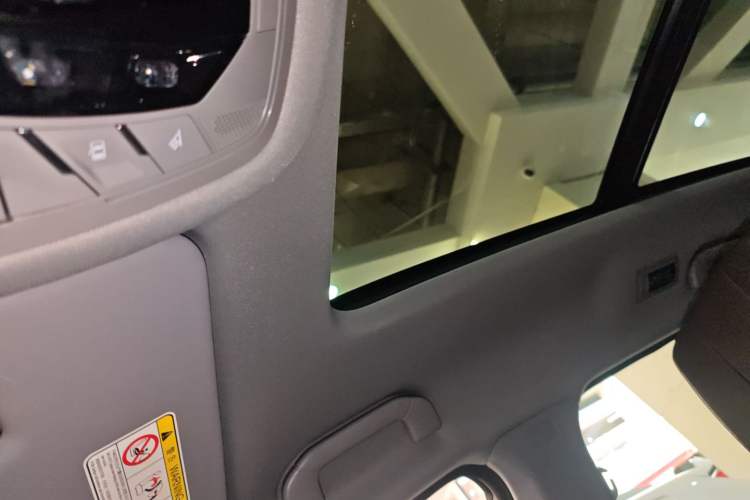 Used Chery Tiggo 8 PRO 2024 Champion Edition 290T Two-Wheel Drive Peak Version 7 Seats
