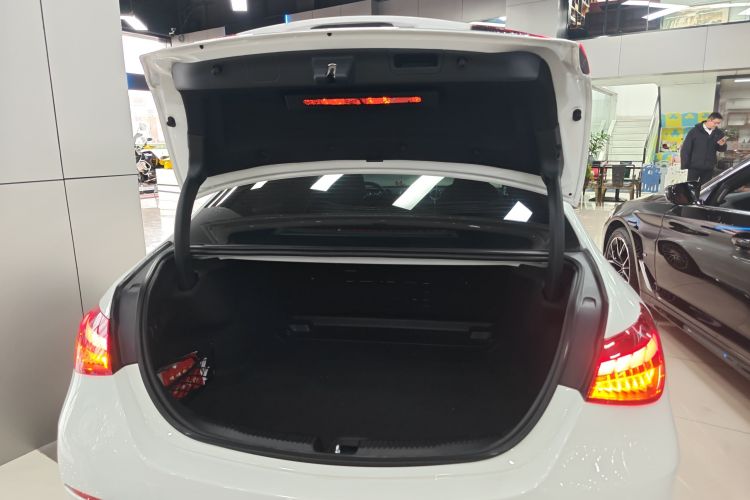 Used Mercedes-Benz C-Class 2022 C 200 L Sport Edition Trunk