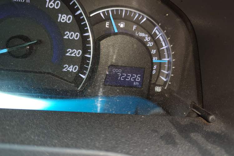 Used Toyota Camry 2016 2.0G 10th Anniversary Leading Edition
