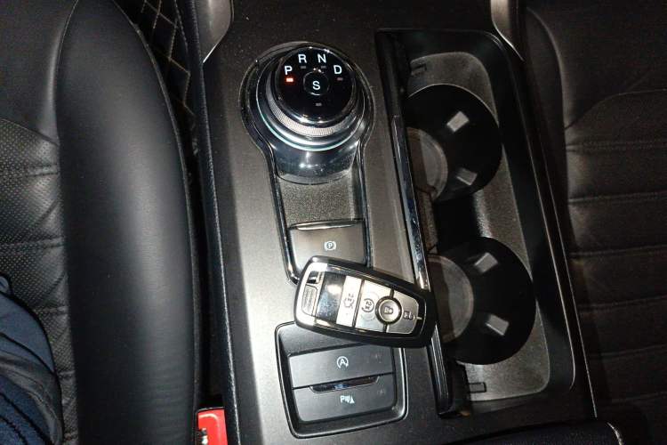 Used Ford Mondeo 2017 EcoBoost 180 Ultimate Model