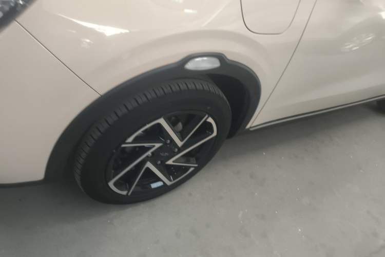 Used NETA AYA 2023 Revised Version 401 Lite
