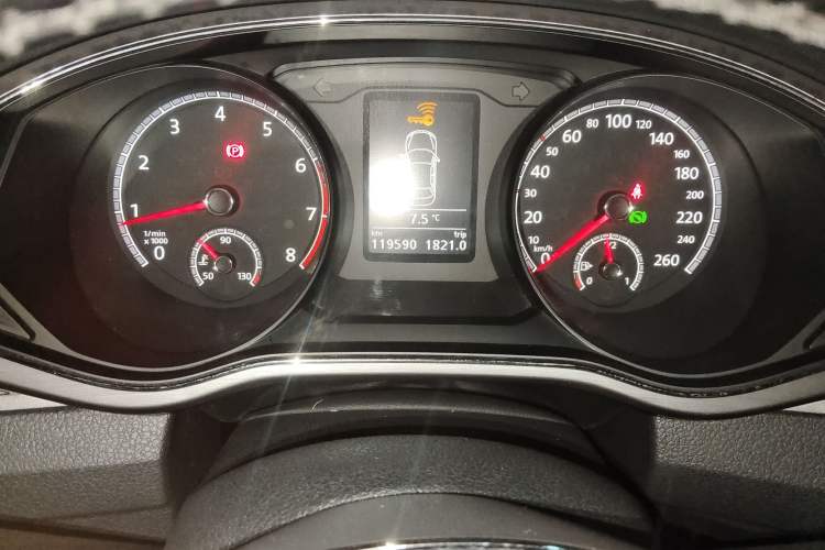 Used Volkswagen Passat 2017 330TSI DSG Luxury Edition
