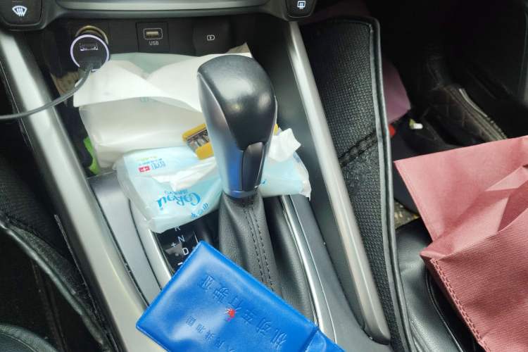 Used Hyundai Lafesta 2021 280TGDi GLX Elite Edition Gear Lever