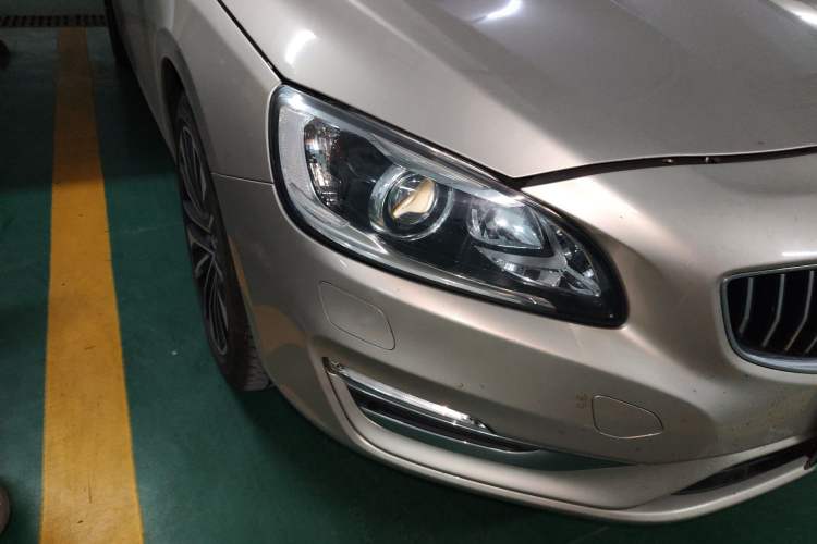 Used Volvo S60 2018 S60L T4 Smart & Ambitious Edition
