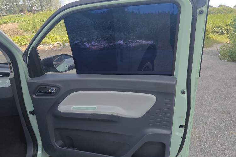 Used Wuling Hongguang MINIEV 2022 Macaron Premium Model – Lithium Iron Phosphate