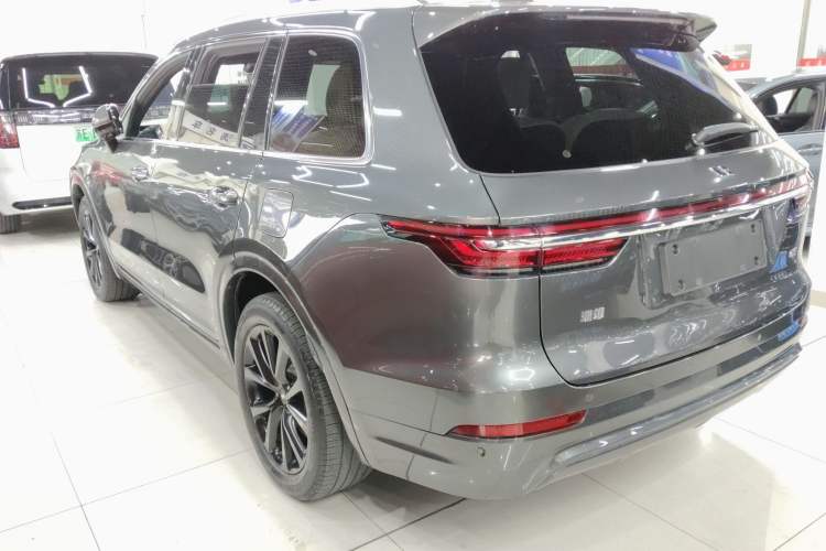 Used Li Auto ONE 2021 Extended-Range 6-Seater Version Rear Left 45 Deg