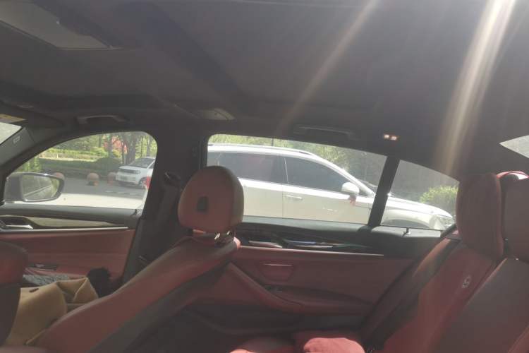 Used BMW 5 Series 2018 Restyled 530Li Leading Edition M Sport Package
