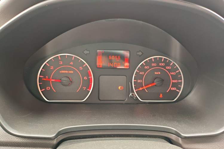 Used Wuling Hongguang V 2022 1.5L Jingqu Version Hydraulic Power Steering LAR
