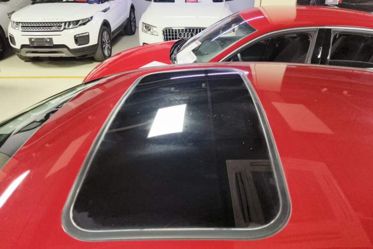 Used Ford Focus 2015 Hatchback 1.6L Automatic Fashion Edition